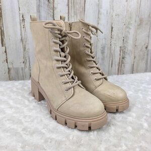 Maurices Cassie Tonal Hiker Boots Light Beige Size 7.5
